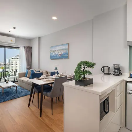 2 Bedroom Condo In Central City